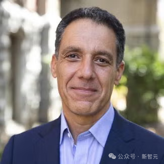 三天逆袭，Sora登顶美榜！15秒大片玩疯奥特曼，全网直呼真假难辨