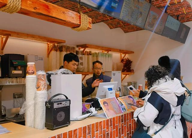 这份全新的探店攻略，带你解锁石峁遗址文化旅游区的完美假期！