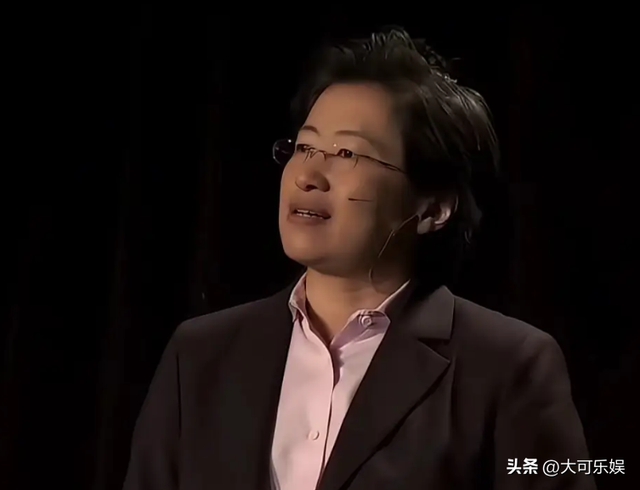 年薪4亿！美国的芯片女王竟是中国人，在中国最艰难时她站了出来