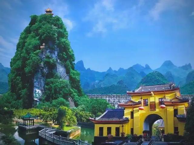 我是北京人	，去了趟广西桂林，不得不说，桂林比网上评价的还要好