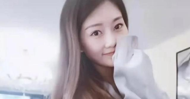 5年前，那个“卖身救父”，谁给40万就嫁谁的女孩，如今怎样了？