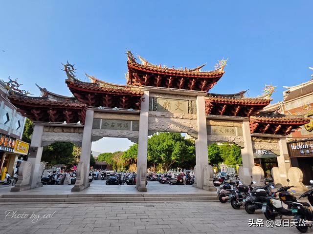 泉州不适合走马观花看景点，随心遛达更见风情！