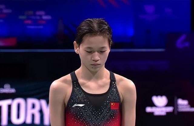 全红婵正式回归亮相！身材高挑颜值抢眼，留长发后判若两人