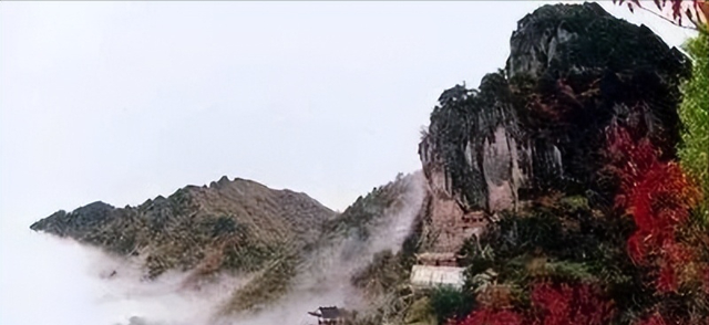 龚自荣：麦摞山