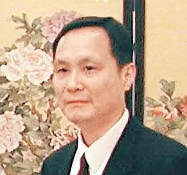 潜伏在我国高层的四大间谍，被安插在军政两界	，导致我国损失惨重