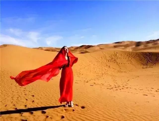 优秀的孩子们曾让她们愁容不展，今车到山前她们都笑容满面！