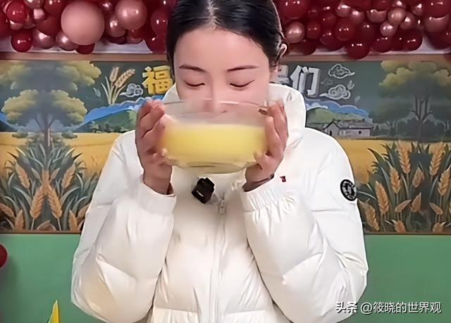 警惕“造神”陷阱！边哭边道歉的李福贵，给所有带货网红提了个醒