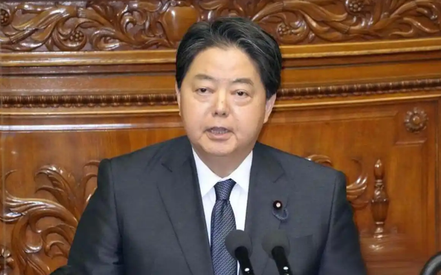 日本连开3枪，蔡英文已离岛，事态严重了，解放军通牒发往东京
