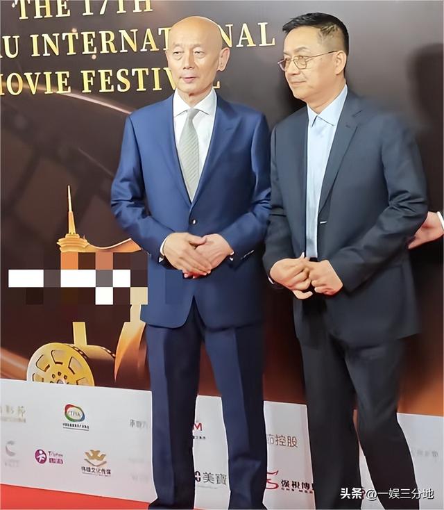 这和“真空”有啥区别，章子怡大胆穿衣，却没赢过保守的蒋勤勤