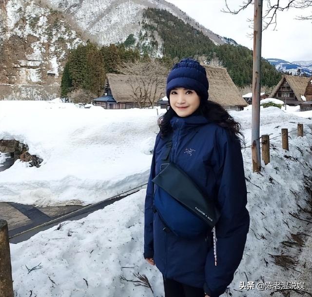 方季惟：我56岁仍是处女，一生从未谈过恋爱，不寂寞也不遗憾！