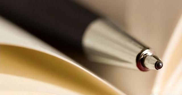 中国大力发展芯片，但全球90%光刻胶都是日本产，若卡脖子该咋办