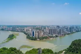 四川乐山六条在建高速公路的最新情况，2023年计划开通两条图片