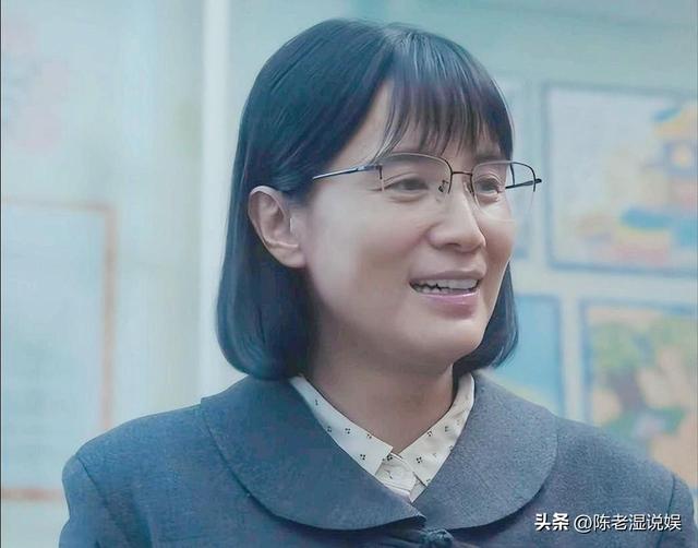 “陪睡上位，知三当三，风流成性”，宋佳的私生活传闻有多离谱