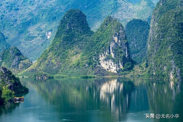 广西崇左和百色都去旅行过，实话实说，两者对比，百色要比崇左好