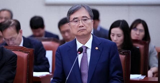 中方发出严正警告，不想激怒中国的李在明，在台湾问题上犯下大错