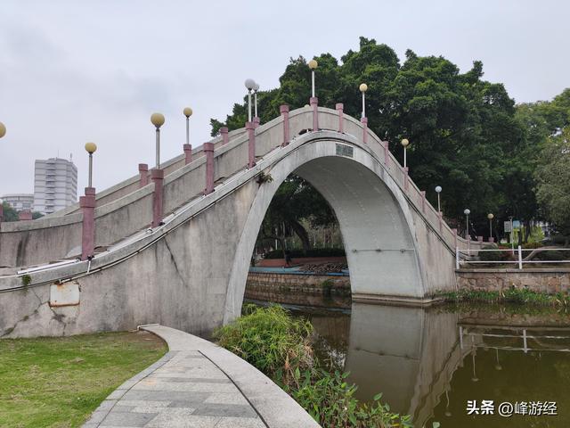 金砂公园，承载着很多老汕头人的记忆，70后称它是当年拍拖的地方