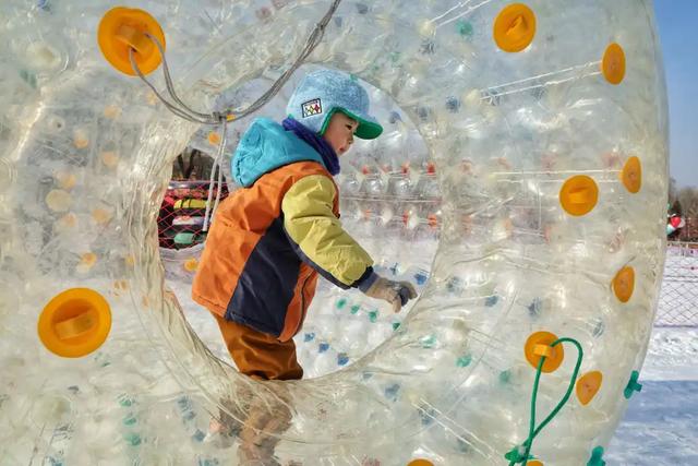 2万㎡超大雪场敞开玩儿!龙潭冰雪节焕新升级→