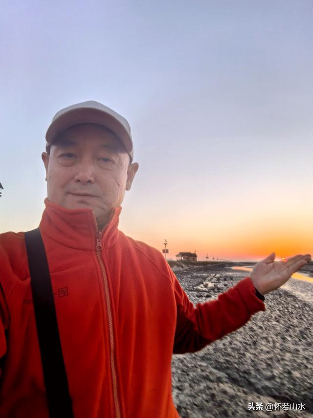 2025辽宁赏秋之旅日记(5)——从本溪前往盘锦 游览红海滩景观