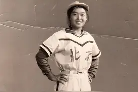 抗日英雄女儿改名改国籍，扬言以击败中国队为荣，如今她后悔了吗图片