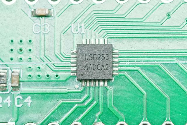 多款支持 iPhone17 的 AVS 快充芯片在 2025秋季亚洲充电展首次公开
