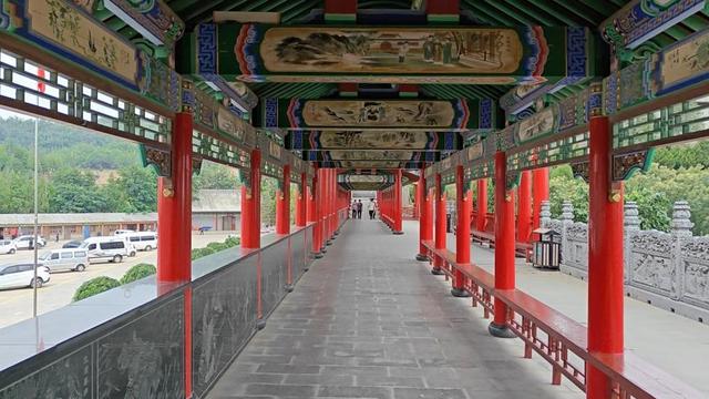 8月19日 先看佳县的白云山庙，再登榆林的镇北台（小学俊男）
