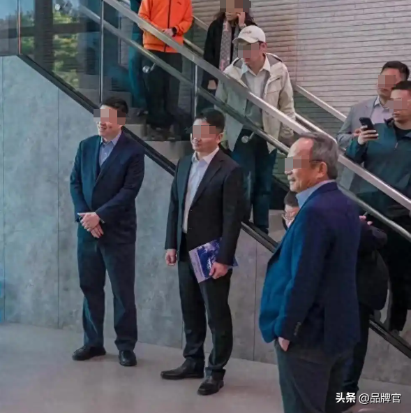 外卖大战未停，京东爆出超180亿豪气收购，打造欧洲本土零售电商