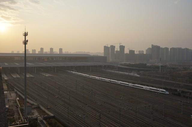 南昌：豫章故郡，洪都新府，从古至今赣江的晚风文脉在此沉淀。