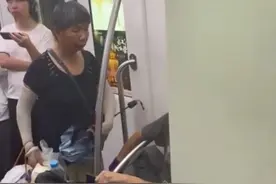 倚老卖老与尊老敬老！这种情况男子可以不给老人让座图片