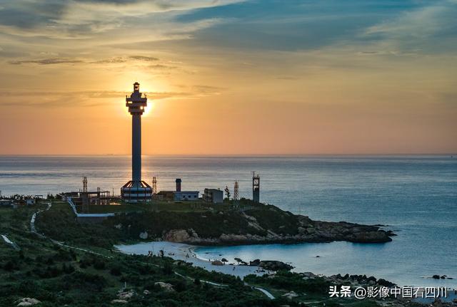 海南文昌：木兰灯塔落日美景