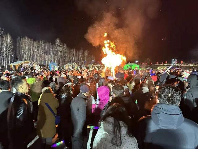 寒冬变“燃冬” 牙克石冰雪旅游绘就冬日华章