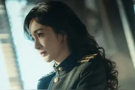 演女特务不招吐槽的女星，只服这3位，颜值高不说还满足大众想象图片