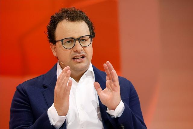 Anthropic首席执行官达：AI可能会使人类更多关乎成就而非生存