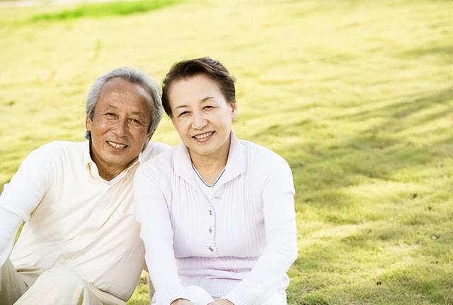 中国将迎来前所未有的死亡高峰，专家给出答案：是这些因素导致的