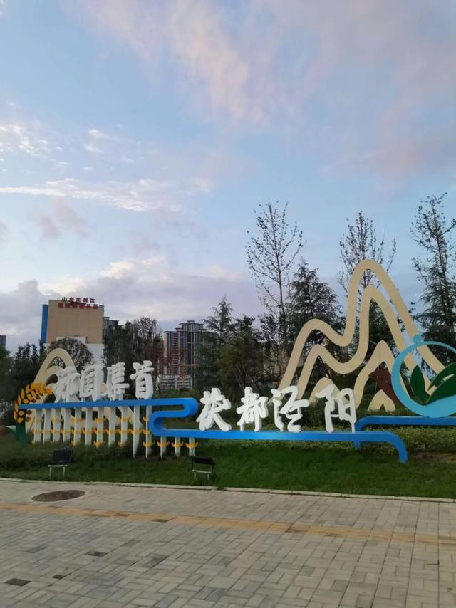 中国最高砖塔藏神话，登顶竟能看到泾渭分明，知道在哪儿吗