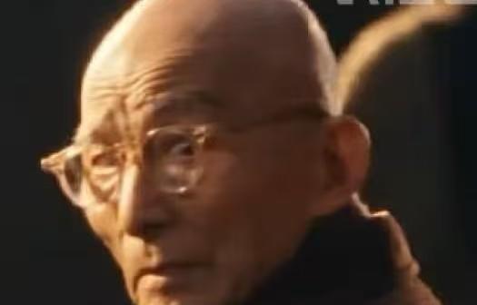 90岁游本昌演完《花》五年不能出去？闺女的一句话让人心酸