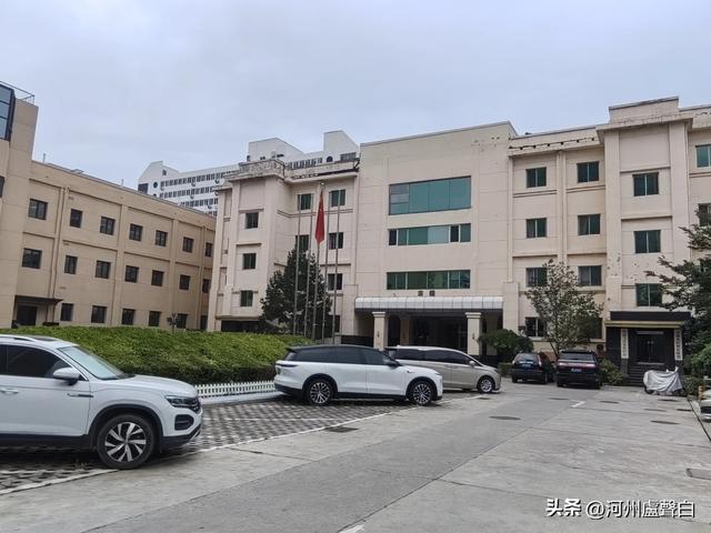白广路七号