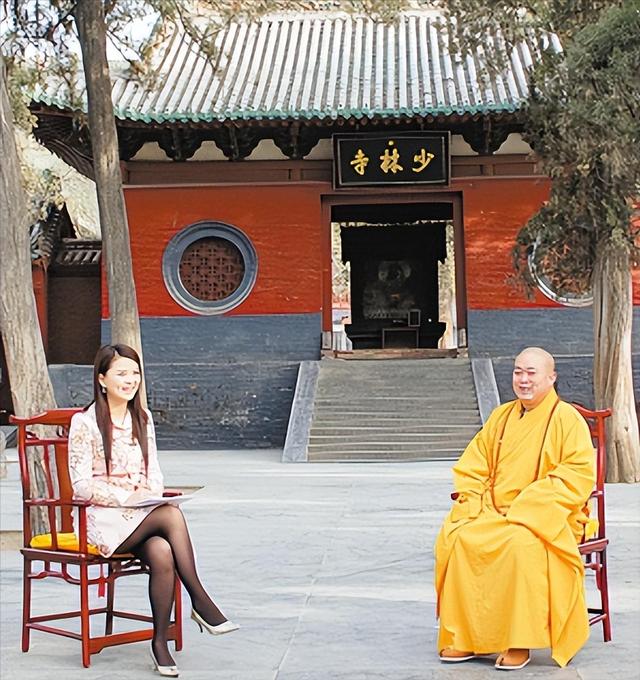 李湘不再隐瞒！坦白与释永信关系亮明态度，亲密照终于有了答案