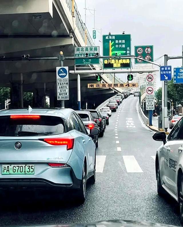 最新资讯-上海保存实录：三个月的血泪经验，劝退90%普通人的“魔都真相”(3)