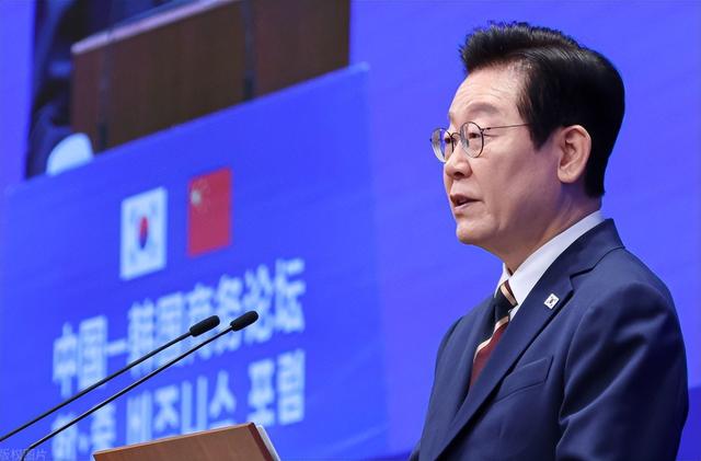 李在明访华刚回国	，就放出消息，与高市共进晚餐，3亿大单白签？