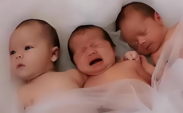 “买英国精子生3娃	”的山东女人，8年后现状曝光！如今她后悔不？