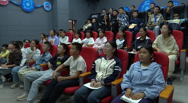 合水县以多彩科普教育助力青少年探索科学世界