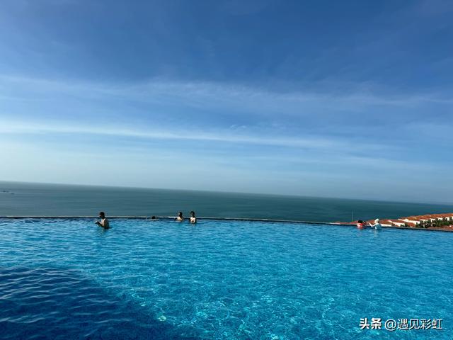 越南8日游（第六天，美奈仙女溪、红沙丘和小渔村日落）