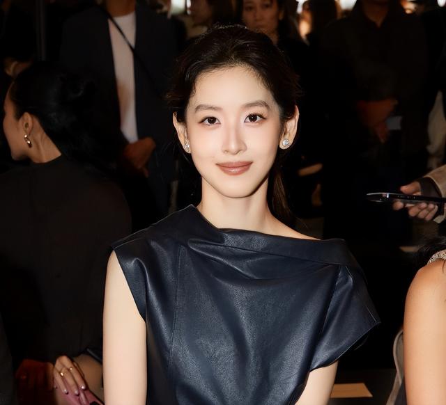 刘强东没想到，离过年不到2月	，章泽天走上了和田朴珺一样的路