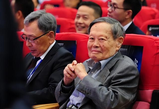 李政道曾公开表示，与杨振宁的决裂是中华民族的一大悲剧！