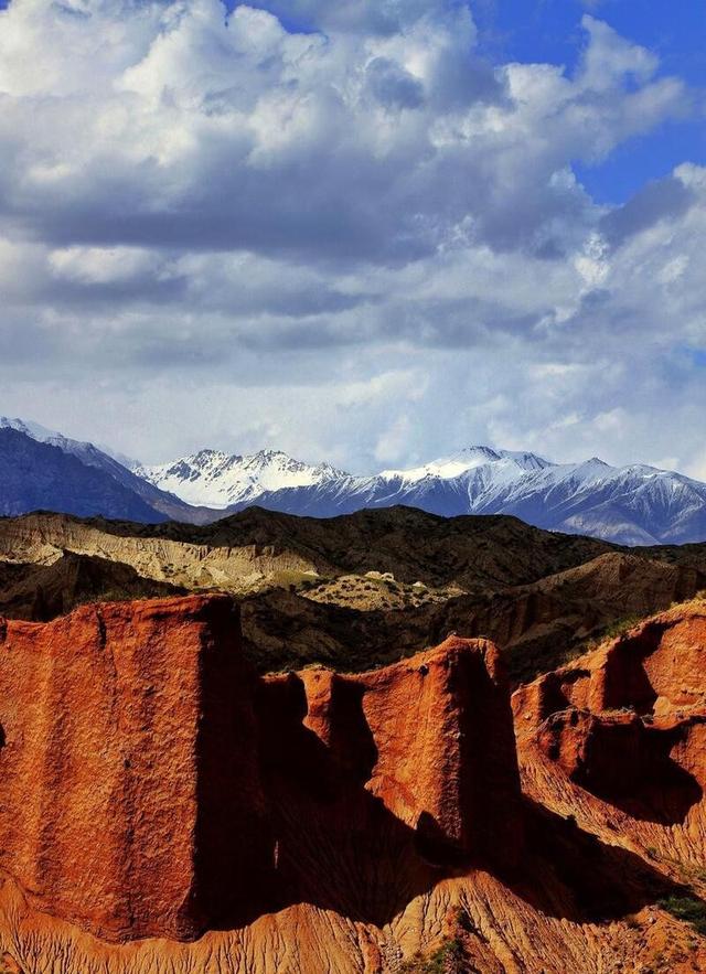 甘肃被隐藏的宝藏小城，几乎浓缩了大西北全部美景，却少有人提起