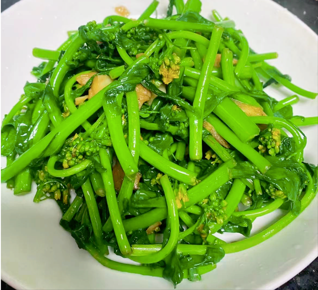 冬天，使劲吃这菜，一排毒、二润肺、三清肝、四强体质，别不懂吃