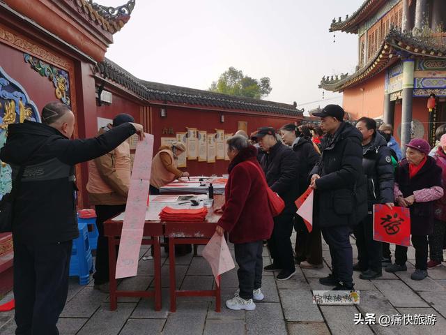 走进自贡天池寺腊八节，感受传统年味与文化传承!