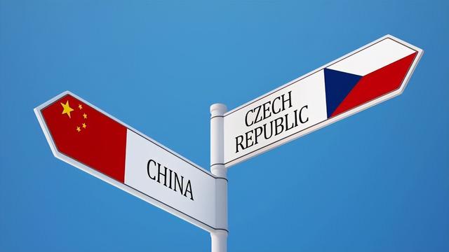 比立陶宛还“反华”？该国多次反华屡教不改，如今终于遭报应