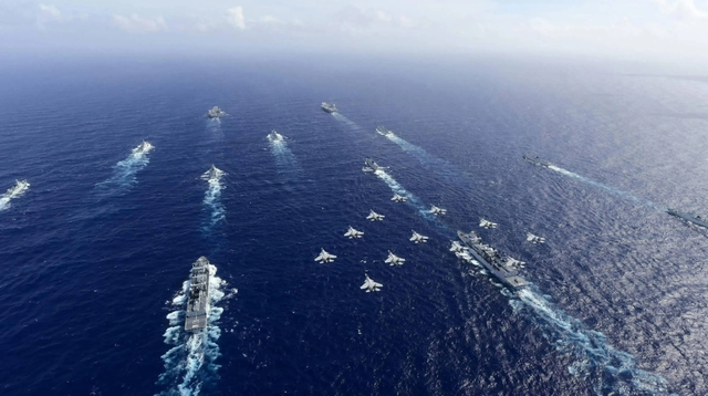 日本通告全球，将强登钓鱼岛？中方已经增兵，普京政府也选边站了