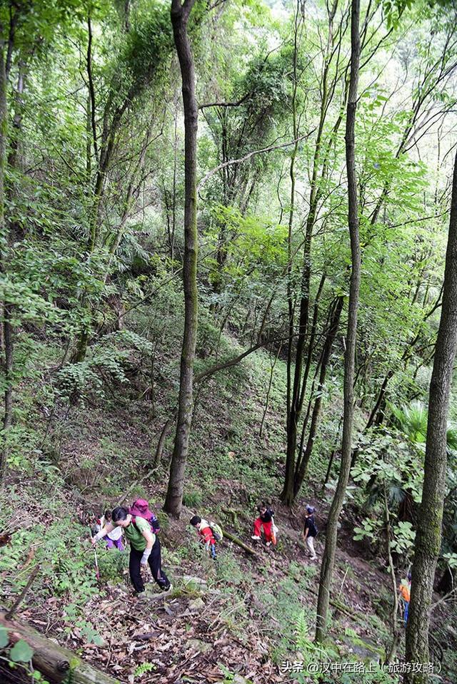 雨过天晴，汉中24人登山小队出发！